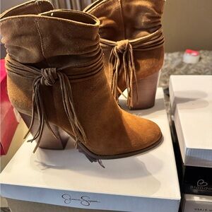 Esley Women's Brown Suede Ankle Boots